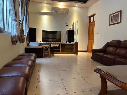 rekreacijske zmogljivosti, 進泉莊民宿 有卡拉ok可以烤肉可以帶寵物 in Shitan Township