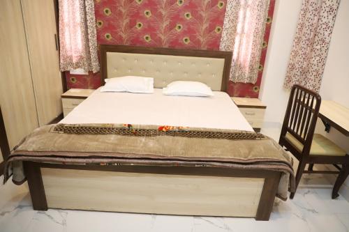 Relax home stay double room and lounge