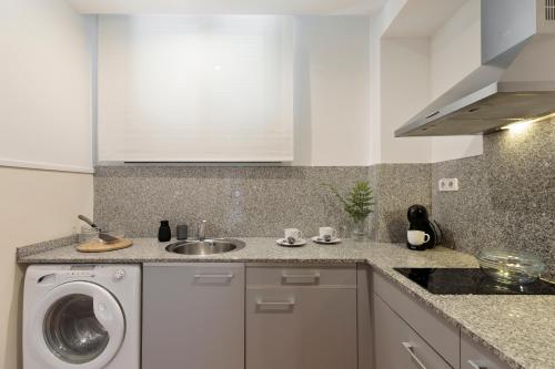Duplex Apartment (5 Adults) image 2