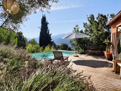 Maison avec piscine entre Aix en Provence et Cassis - Location, gîte - Auriol