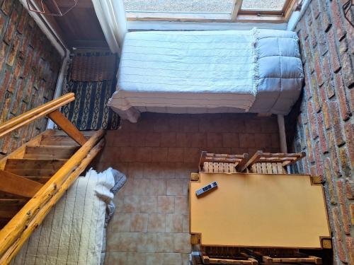 One-Bedroom Apartment image 10