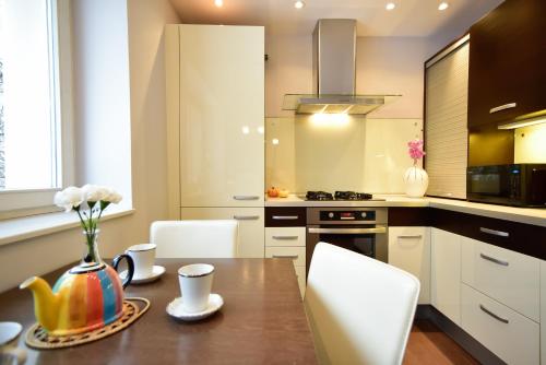 Central Warsaw Pol in Central Warsaw Pol in