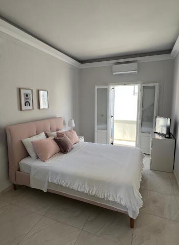 Spetses maisonette 2 bedrooms for 6 persons.