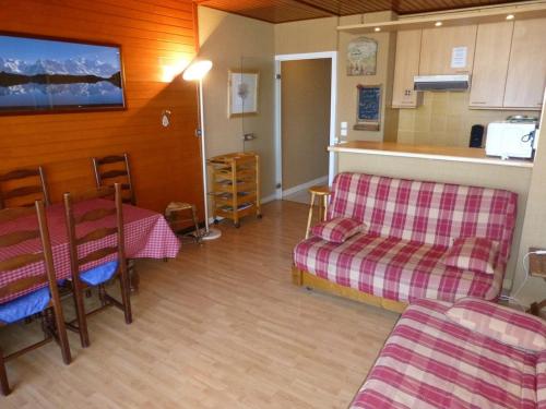 Appartement Huez, 2 pièces, 6 personnes - FR-1-405-194 - Location saisonnière - Huez