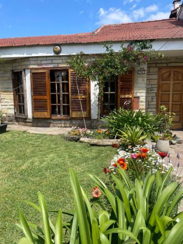 Habitación privada Barrio Uno (Habitacion privada Barrio Uno) near Ministro Pistarini nemzetközi repülőtér