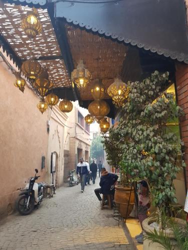 Riad Dantella - image 3