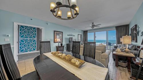 Beachview in the Heart of Destin near Ruth's Chris Steak House