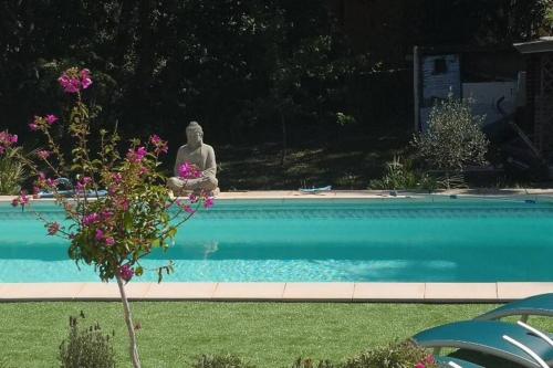 Provençal Villa with heated pool