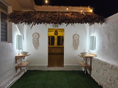 Sunset Surf Villa in La Libertad