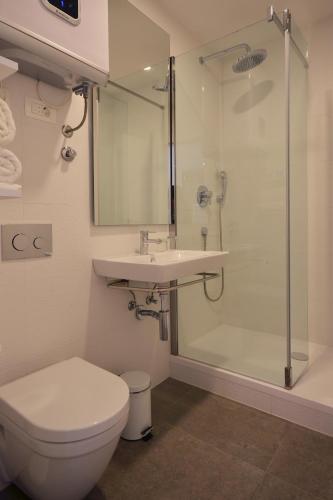 Bernardi Rooms 2 4