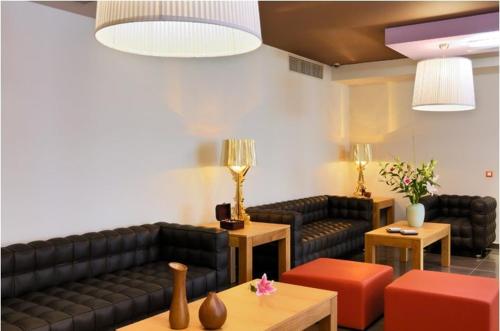 Galaxy City Center Hotel - image 6