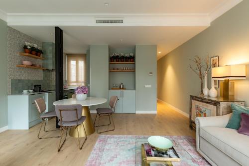 Superior Apartment
