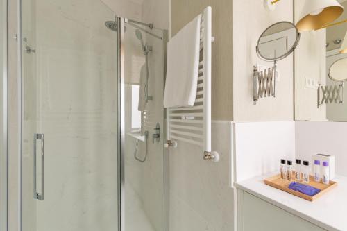 Be Mate Blasco de Garay - image 12