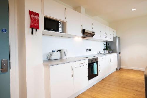 Kitchen, University of Galway Rooms in Galway