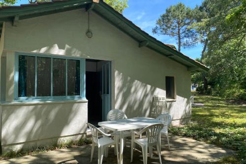 maisonnette 6 pers dans résidence avec piscine