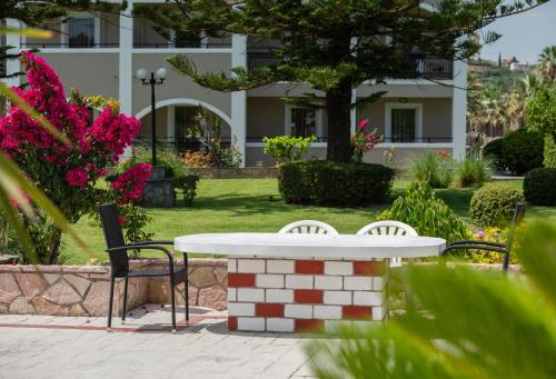 Sofia - Yiota Studios & Apartments, Tsilivi (fotografie 9)