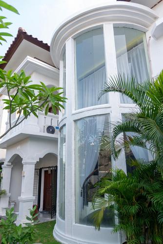 Private Urban Villa Denpasar