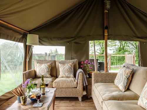 Black Pig Retreats Luxury Glamping