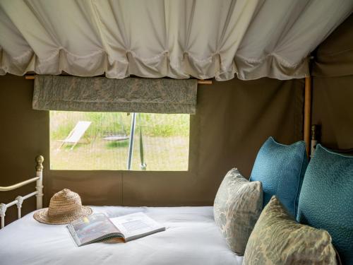 Black Pig Retreats Luxury Glamping