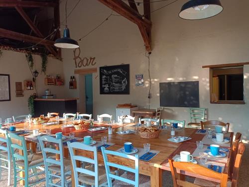 Chambres d'Hotes Domaine du Bourg in Gannay Sur Loire