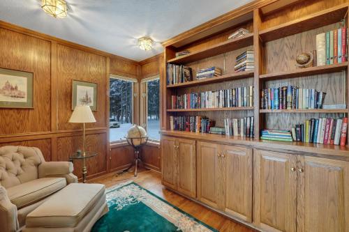 Deer Lake Retreat - image 5