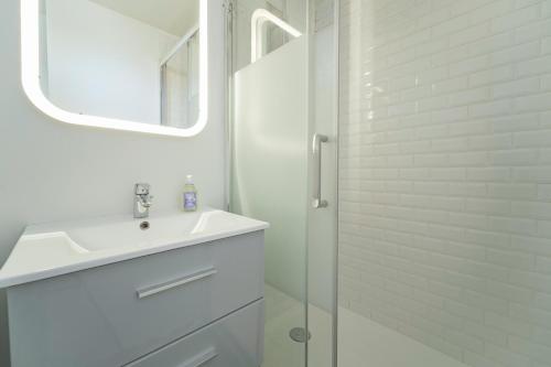 Bright, quiet and cozy apartment Top Location, Saint-Ouen (photo 6)