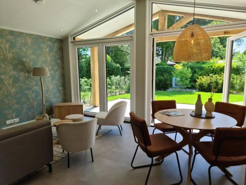 Kert, Bungalowpark Mooyeveld in Egmond-Binnen