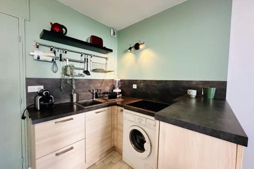 LE SANTA MARIA- Appartement Une chambre avec Jardin et parking in Le Grau-du-Roi