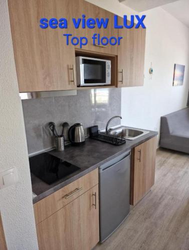 BLUE EYES APARTMENTS 4
