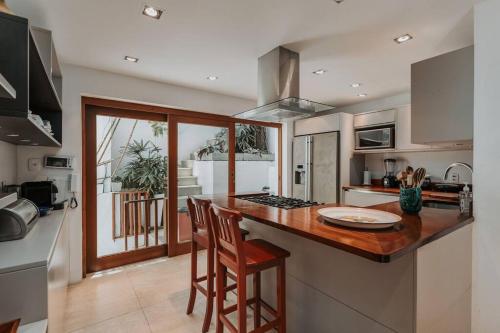 Tropical Escape Next to Leblon (Villa Elis Regina) in Rio De Janeiro