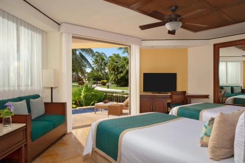 Premium Deluxe with Plunge Pool Double Beds - All Inclusive