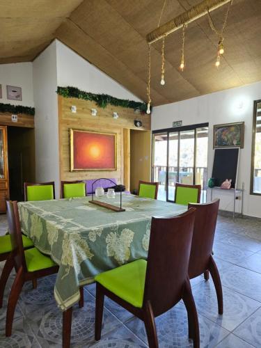 Facilities, Eco Horqueta in Los Naranjos
