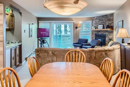 Ponderosa Inn by Okanagan Premier in Big White, Canada