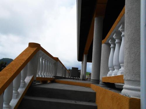 VJ's Guesthouse Mountain View in Morne Jaloux Ridge