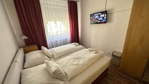 Hermina Apartmanok Westend - image 6
