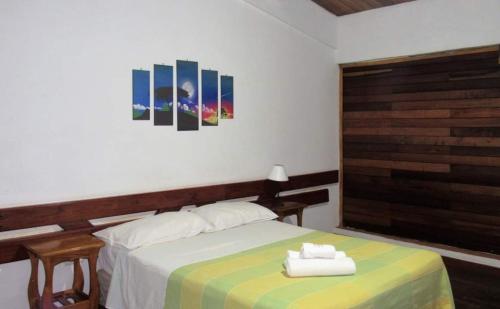1 twin bed