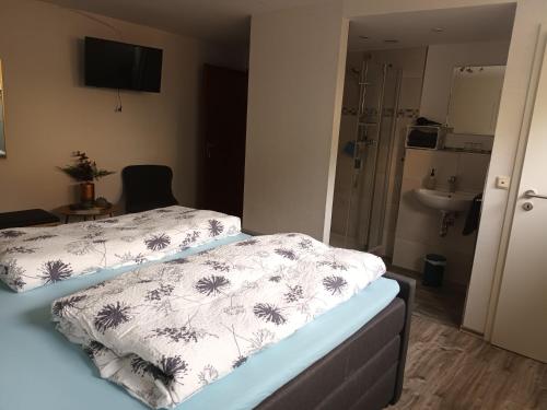 1 king bed
