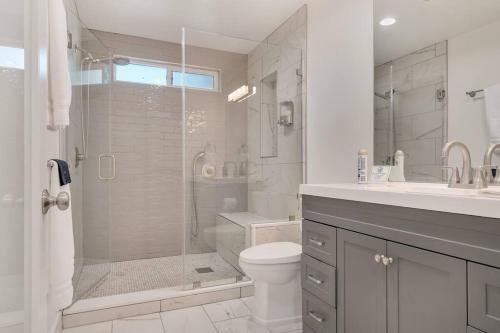 Modern home near colleges in Claremont (CA)