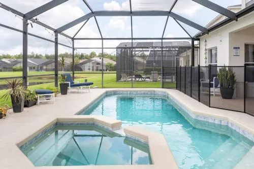 Comfortable House with hot tub close to Disney photo 2