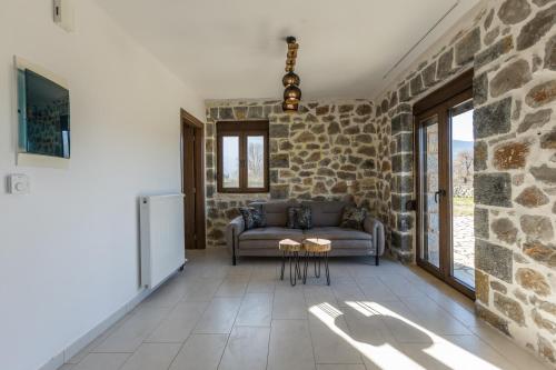 設施, Raise Polydrosos Alpine Escape in 普利德羅索斯