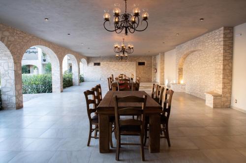 525006450 Hotel Boutique Sacramento