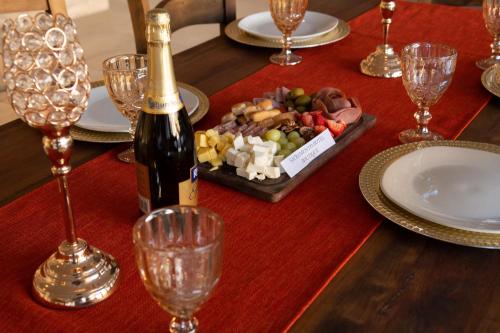 525006469 Hotel Boutique Sacramento