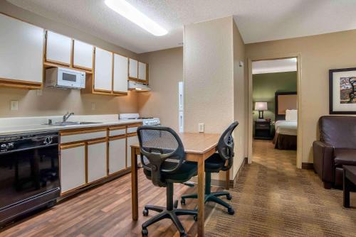 Extended Stay America Select Suites - South Bend - Mishawaka - South