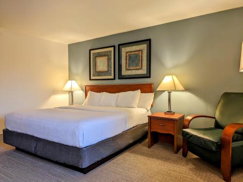 La Quinta Inn by Wyndham Chicago Willowbrook in Willowbrook, USA