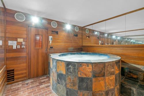 สปา, โรงแรมควอลิตี้ เชอร์บูร์น เทอร์เรซ (Quality Hotel Sherbourne Terrace) in เชปเปอร์ตัน