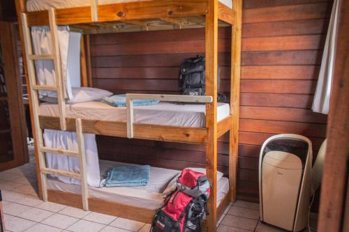 Bed in 8-Bed Mixed Dormitory Room image 7