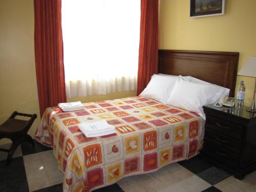 5250244 Hotel Casa Gonzalez