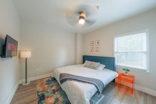 Minutes to Broadway- KING bed and optional garage parking in Nashville, USA