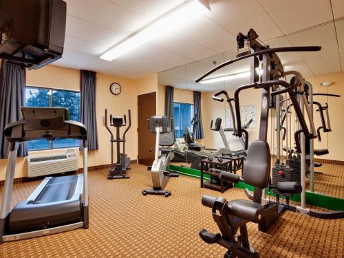 Baymont by Wyndham East Windsor Bradley Airport in East Windsor, USA