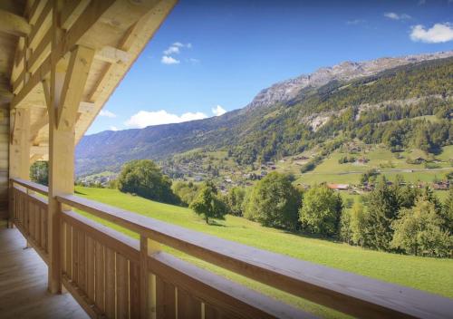 Ümbrus, Chalets des Aravis Kitz et Buhel avec Jacuzzi 12 et 15 personnes in Les Villards-sur-Thones (Rhone-Alpes)